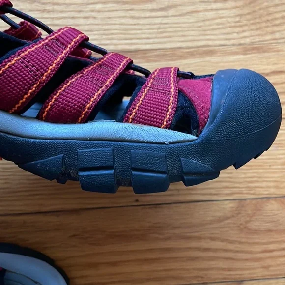 Keen Waterproof Newport Sandals - 8.5 - Picture 7 of 8
